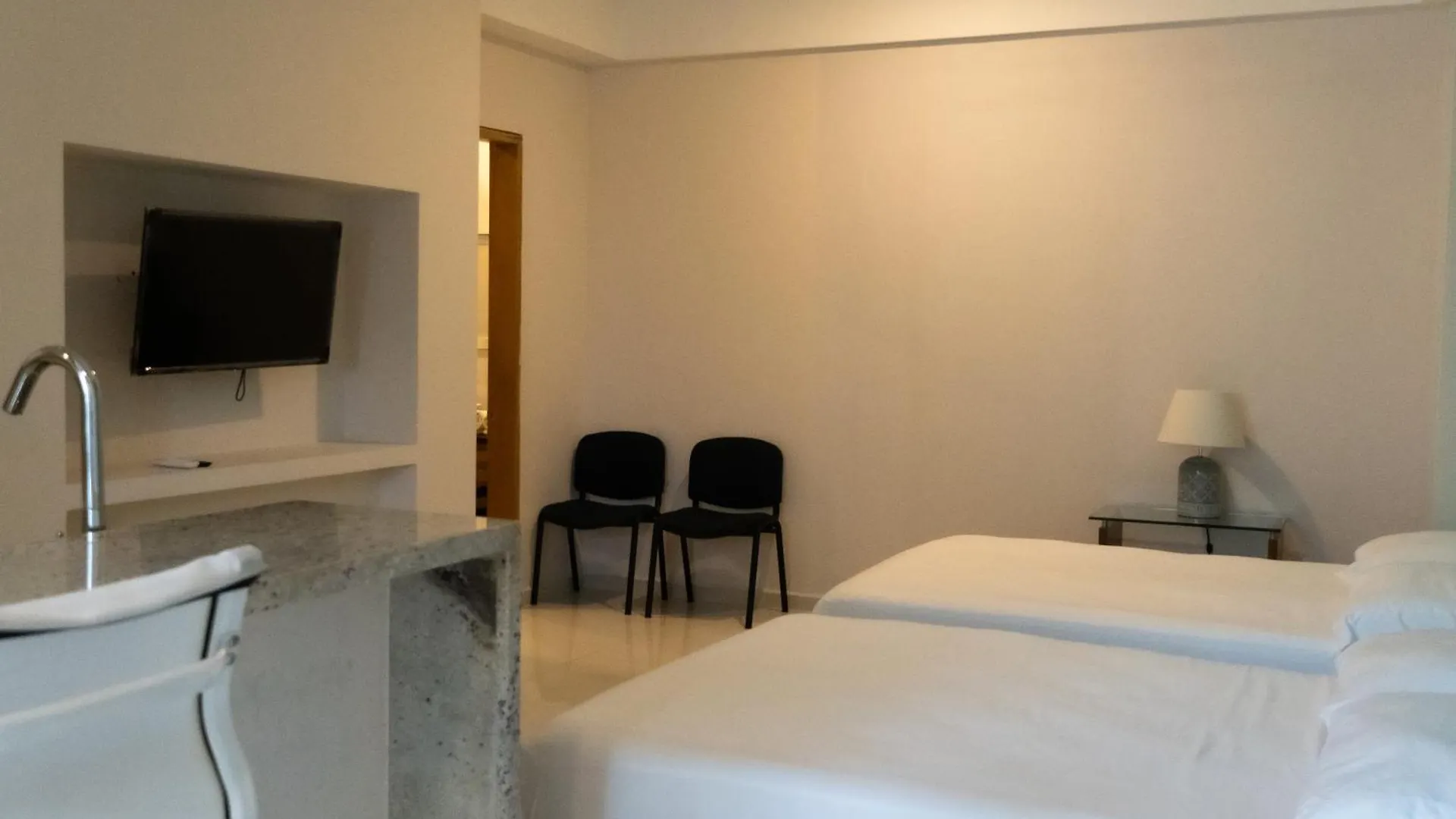 מלון דירות קנקון Infinity Suites Doble Room 208